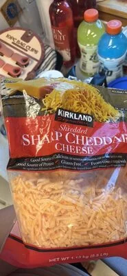 Kirkland Signature Shredded Sharp Cheddar Cheese