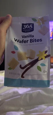 365 by Whole Foods Market Vanilla Creme Filled Crispy-Thin Wafer Bites